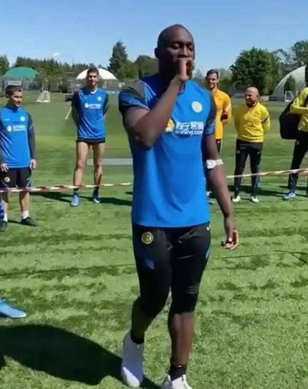 lukaku speaker incontro