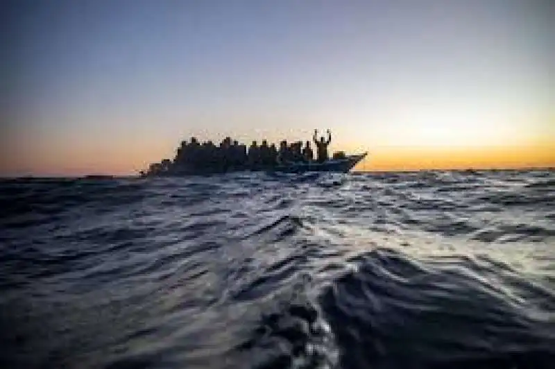 migranti lampedusa 13