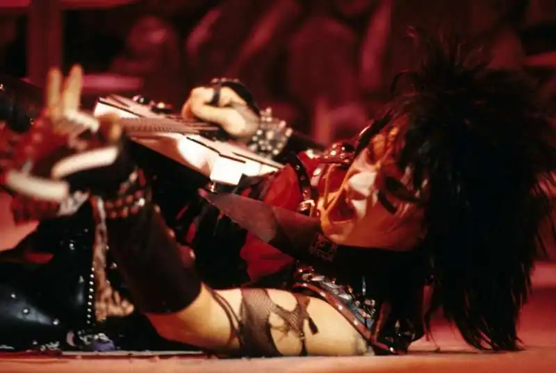 nikki sixx 4