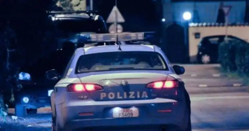 rissa a roma con la polizia