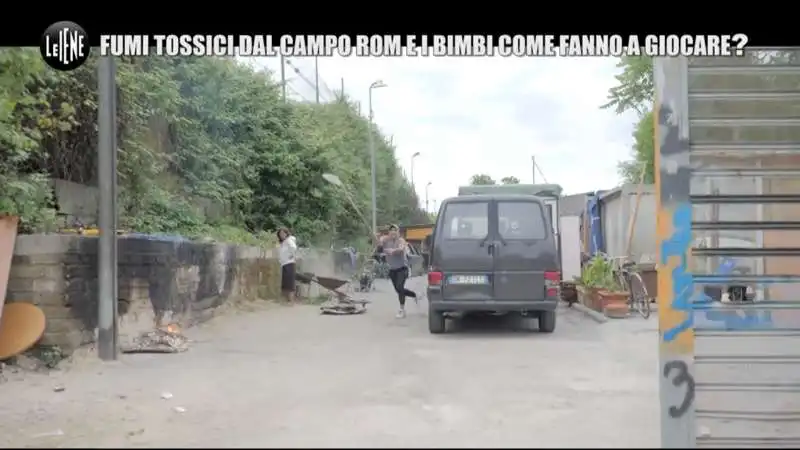 roghi tossici dal campo rom 3