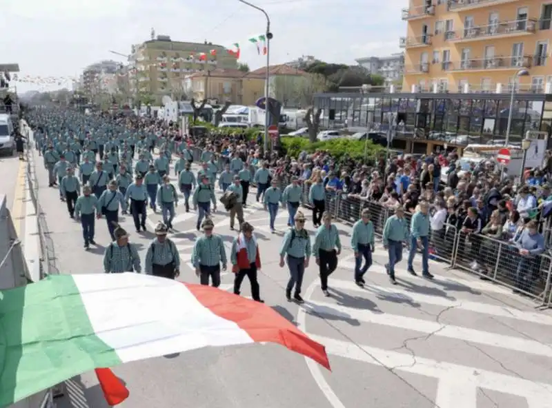 adunata degli alpini a rimini 