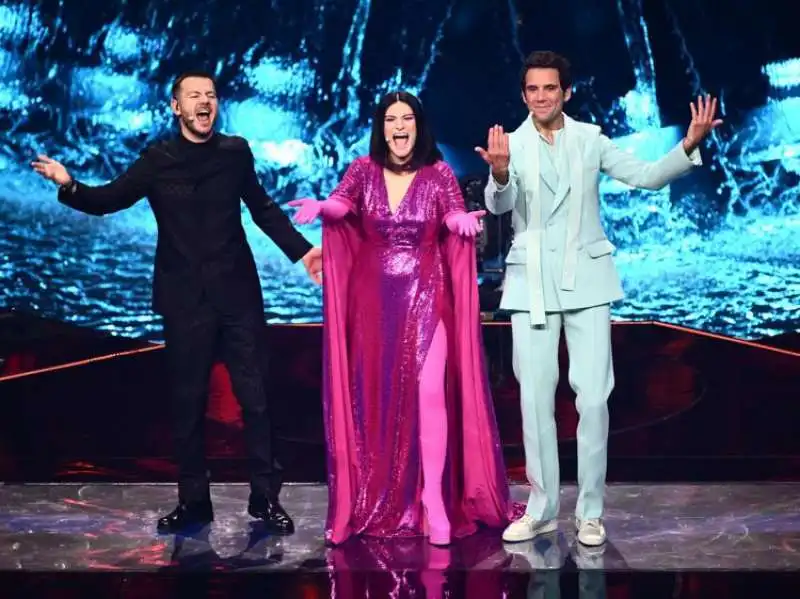 alessandro cattelan, laura pausini, mika 4