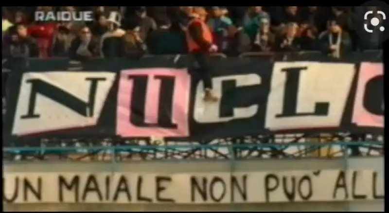 ancelotti striscione juve