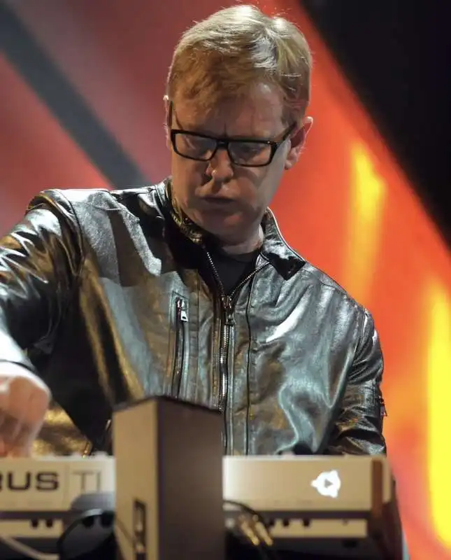 andy fletcher    9