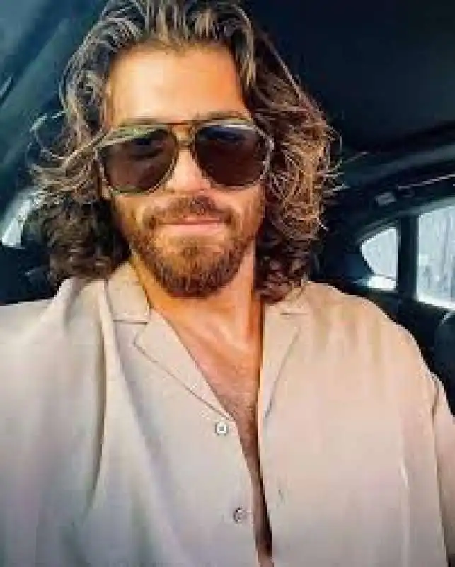 can yaman    2