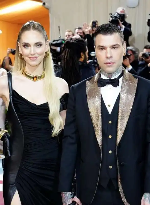 chiara ferragni e fedez al met gala 2022 9