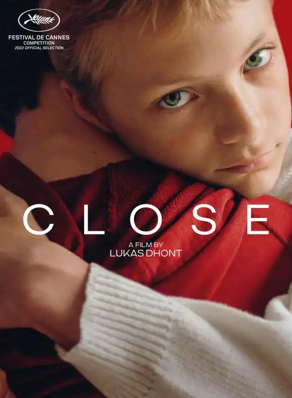 close   di lukas dhont 