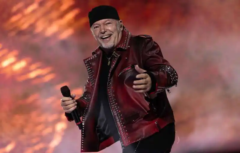 concerto di vasco rossi a trento  