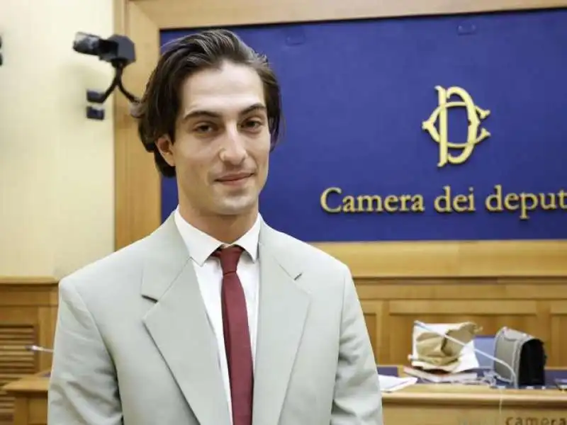 damiano david a montecitorio per la proposta di legge sulla vulvodinia