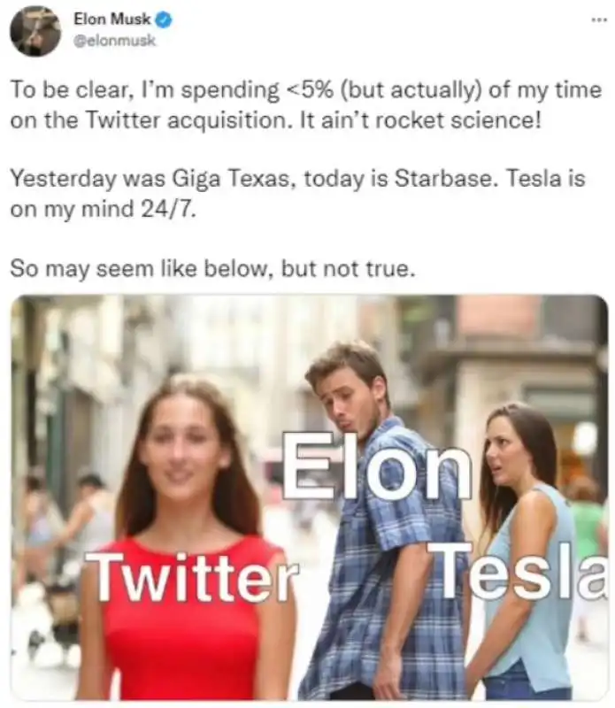 elon musk posta meme su twitter