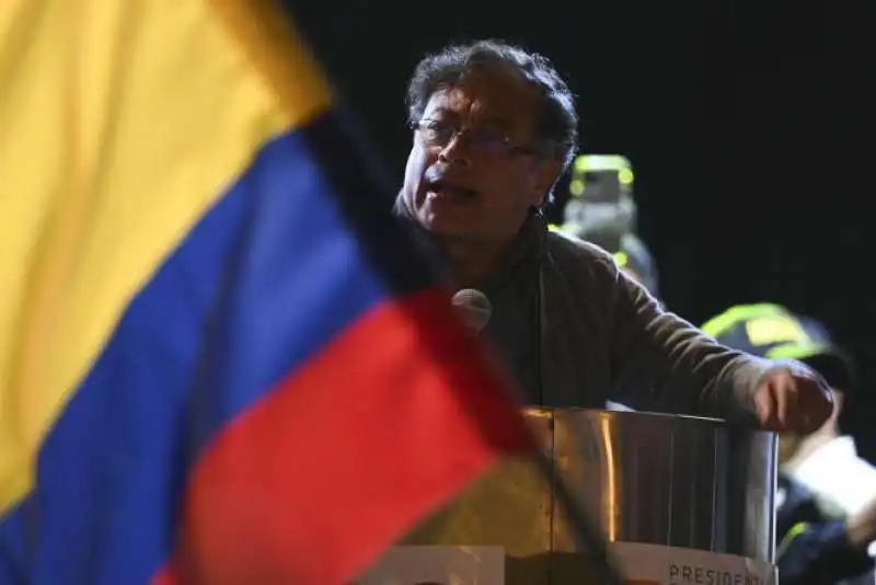 Gustavo Petro 2