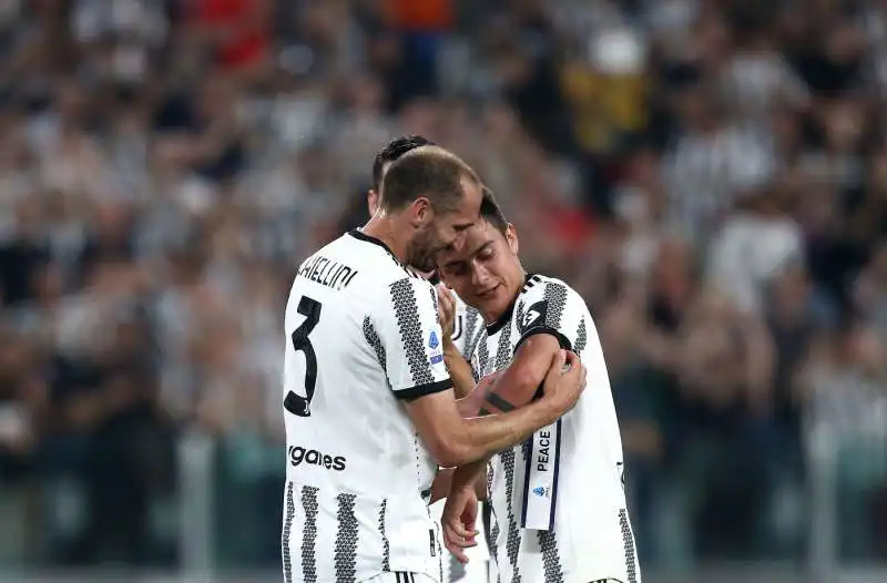 il saluto di giorgio chiellini alla juventus 24