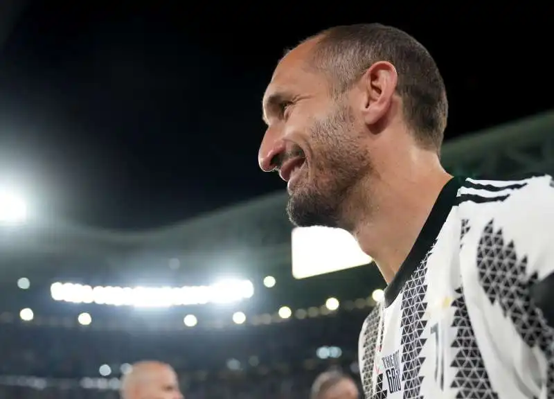 il saluto di giorgio chiellini alla juventus 9