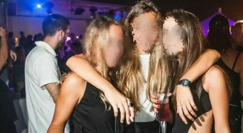 OSTIA DISCOTECA NEGATA A TRE RAGAZZE