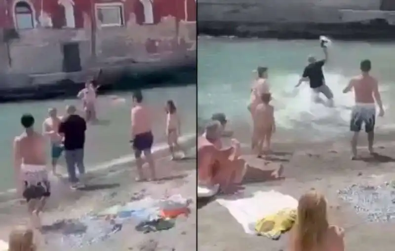 rissa a colpi di casco in spiaggia a napoli 6