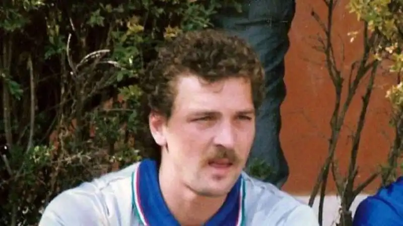 stefano tacconi da calciatore 2