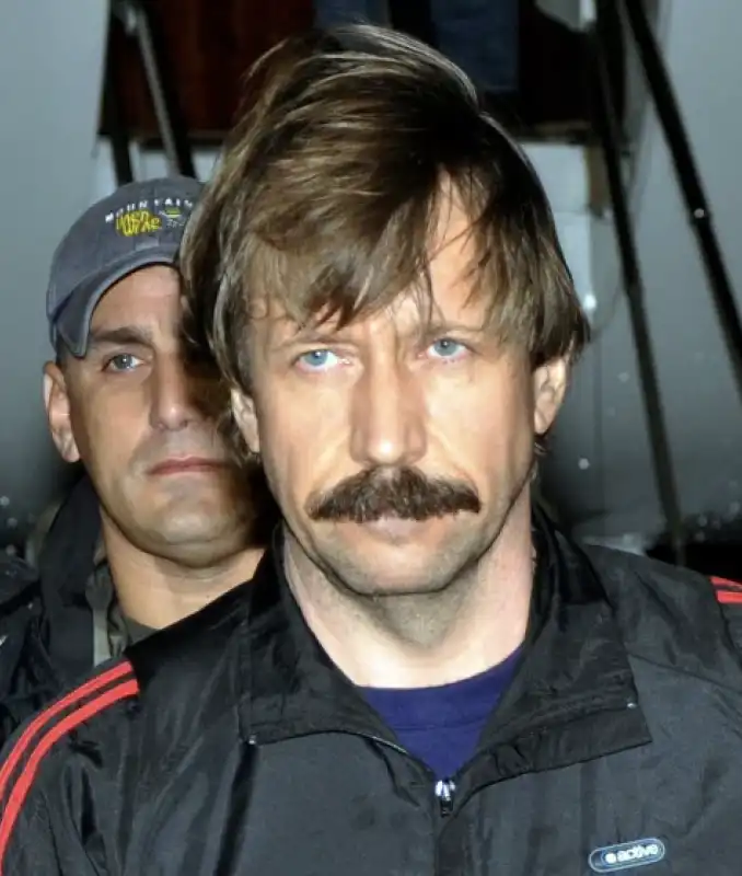 viktor bout 1