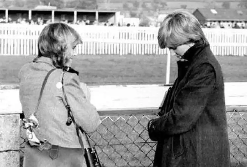 diana spencer camila parker bowles 2