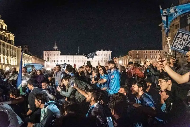 festa scudetto dei tifosi napoletani a torino 8