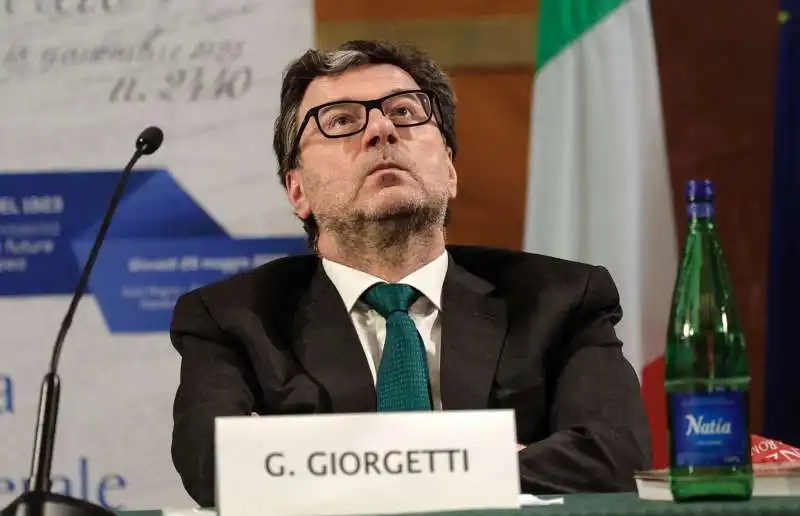 GIANCARLO GIORGETTI 