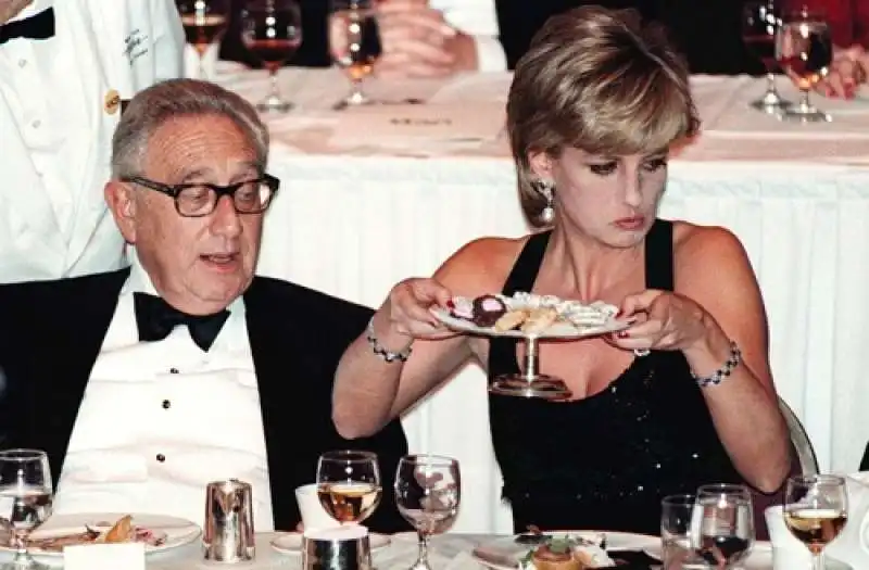 henry kissinger lady diana (2)