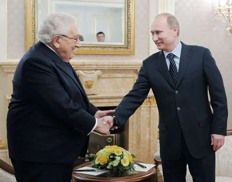 henry kissinger vladimir putin