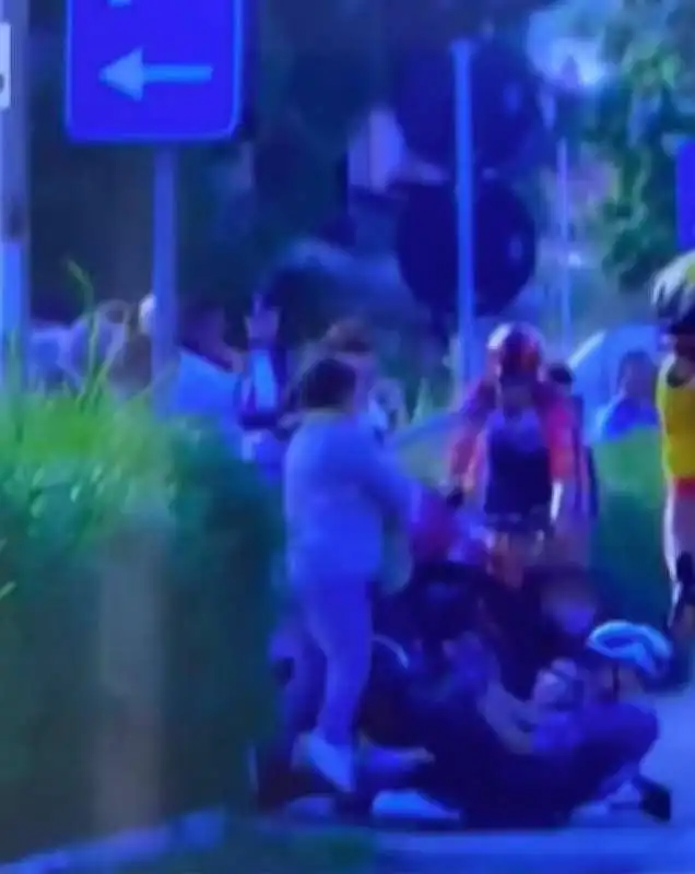 INCIDENTE GIRO D'ITALIA