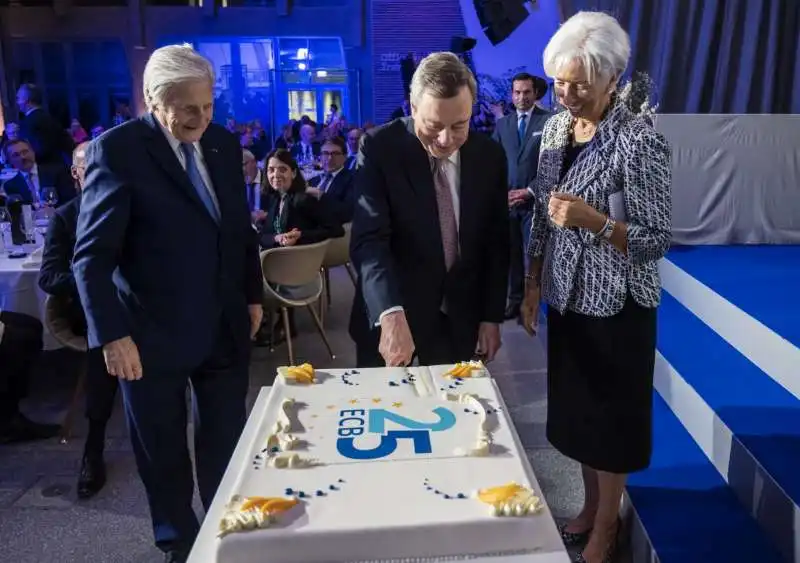 jean claude trichet    mario draghi   christine lagarde   25 anni di bce 