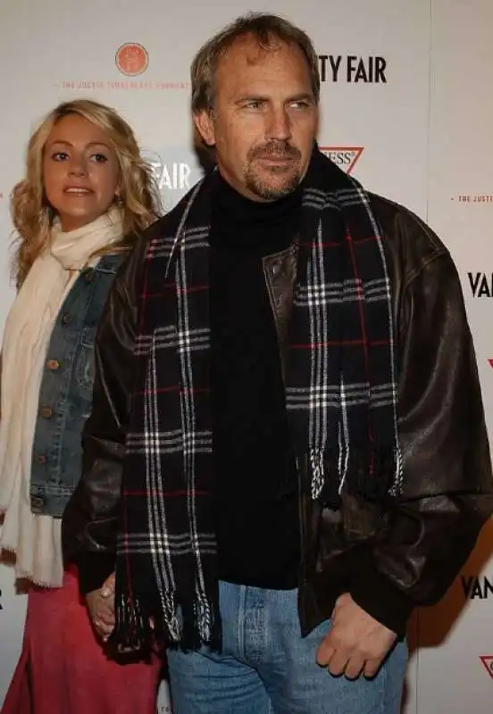 kevin costner christine baumgartner 3