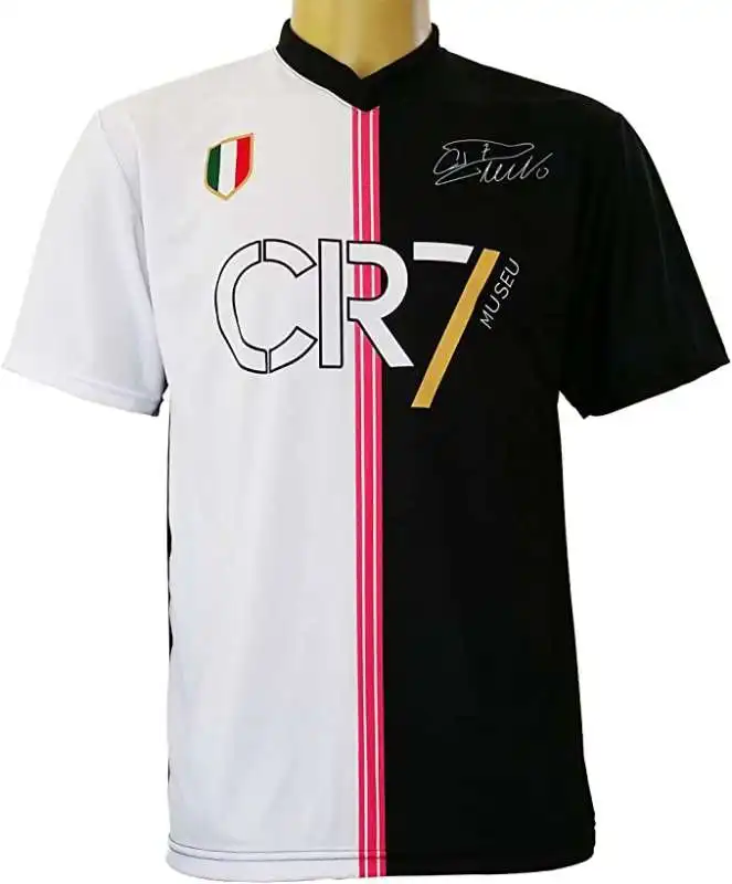 maglia finta di cristiano ronaldo prodotta da pegaso 4