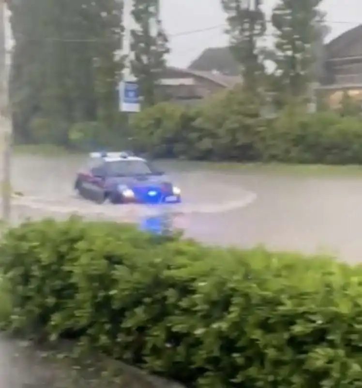 maltempo e allagamenti a riccione 5