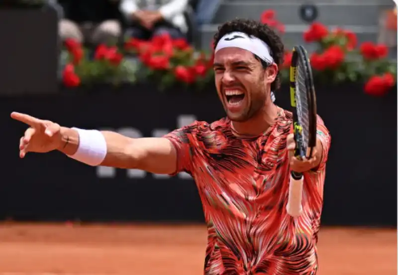 marco cecchinato