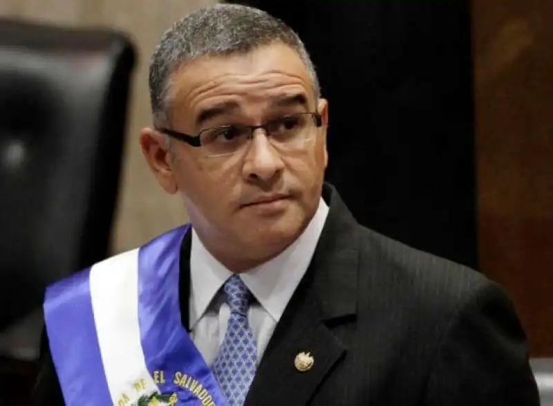 MAURICIO FUNES