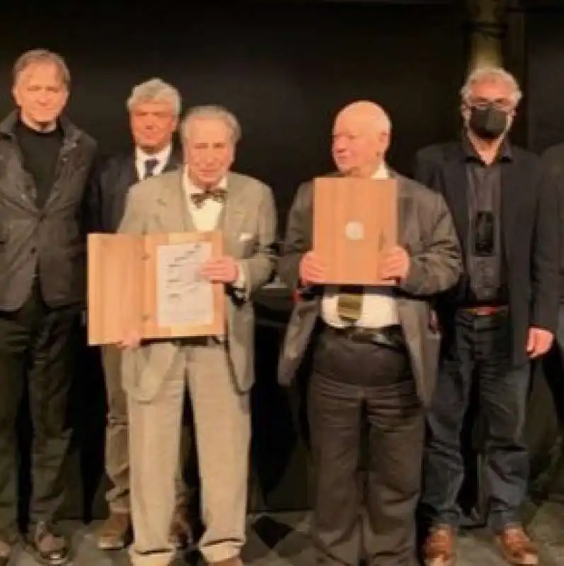 Pierluigi Panza - il presidente dell Ordine degli architetti di Roma Paolo Portoghesi - Franco Puri - il presidente dell Accademia Adrianea Pierfederico Caliari  