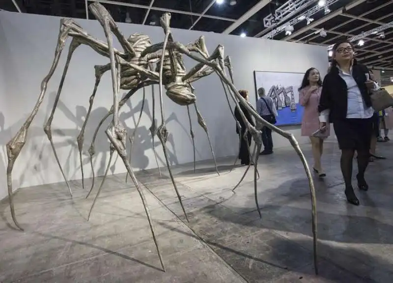 RAGNO DI LOUISE BOURGEOIS