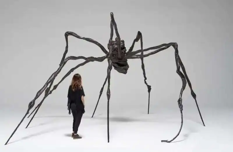 RAGNO DI LOUISE BOURGEOIS