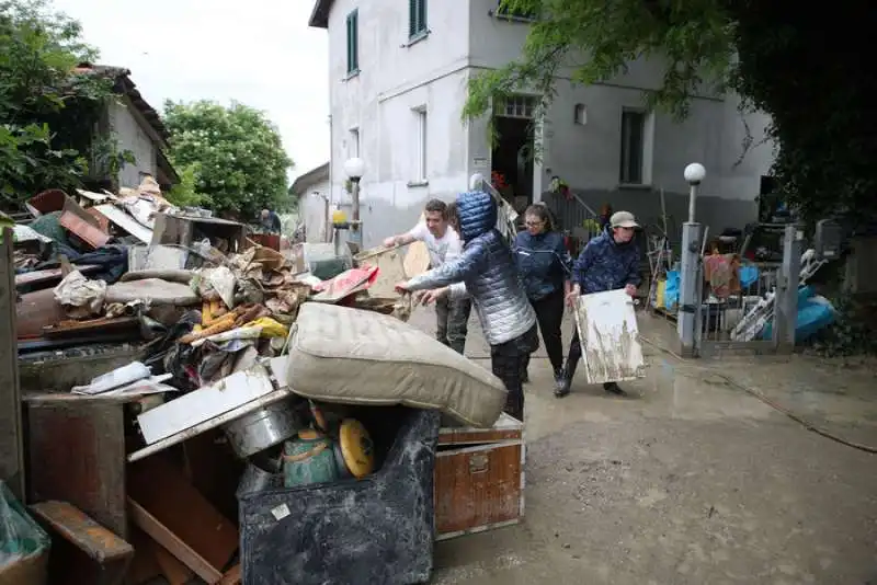 RIFIUTI ALLUVIONE EMILIA ROMAGNA  