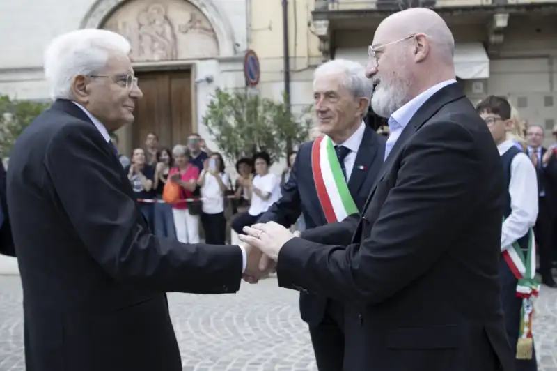 sergio mattarella stefano bonaccini in emilia romagna