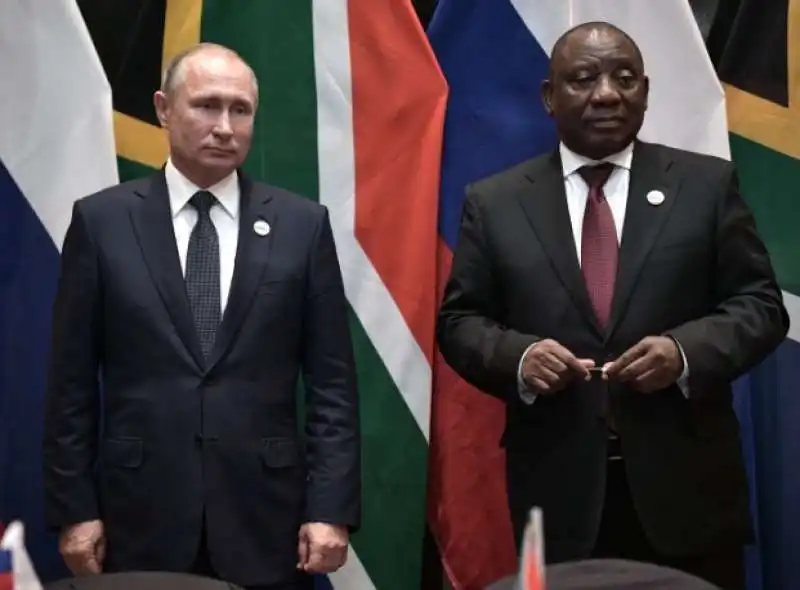 vladimir putin  cyril ramaphosa    