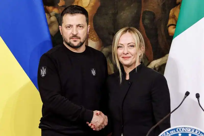 volodymyr zelensky e giorgia meloni  a palazzo chigi   6