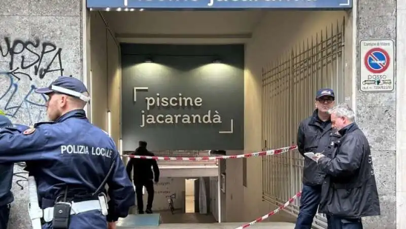 bambini intossicati nelle piscine Jacaranda di milano