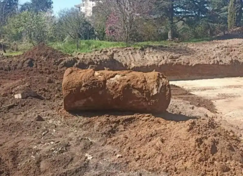 bomba disinnescata a viterbo 