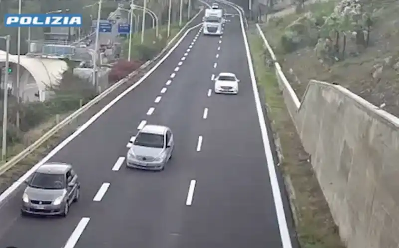 DONNA UBRIACA AL VOLANTE A TAORMINA 