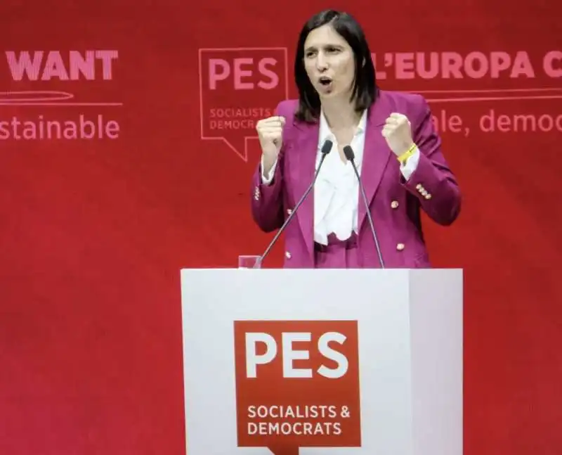 ELLY SCHLEIN AL CONGRESSO DEI SOCIALISTI EUROPEI A BERLINO