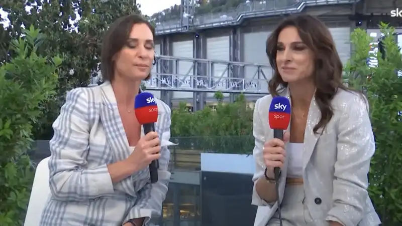 flavia pennetta gabriela sabatini sky tennis show