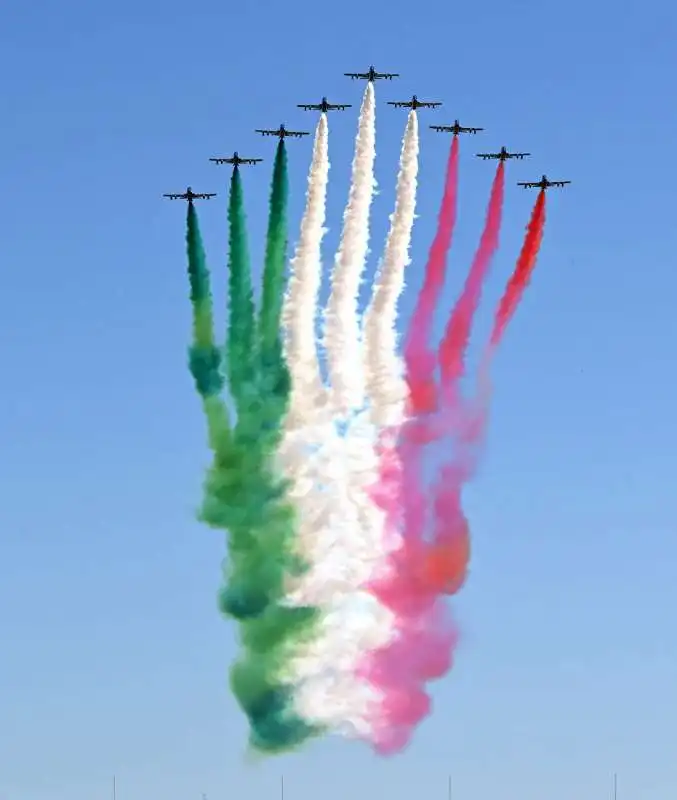 frecce tricolori foto mezzelani gmt108