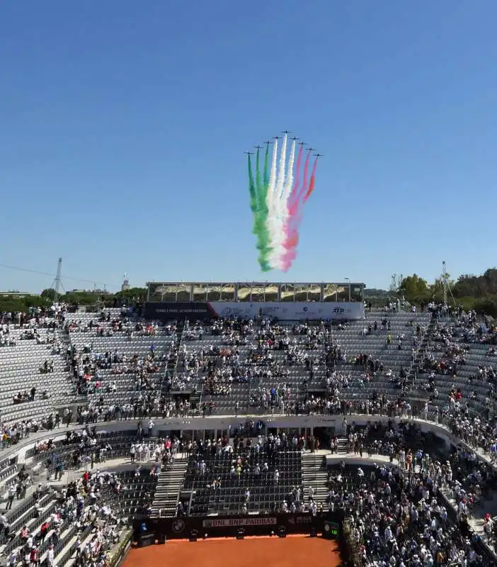 frecce tricolori foto mezzelani gmt125