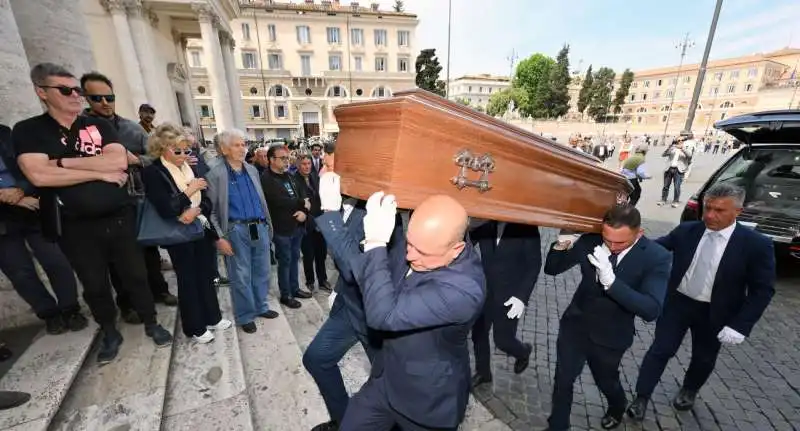 funerali luciano di bacco   foto mezzelani gmt3