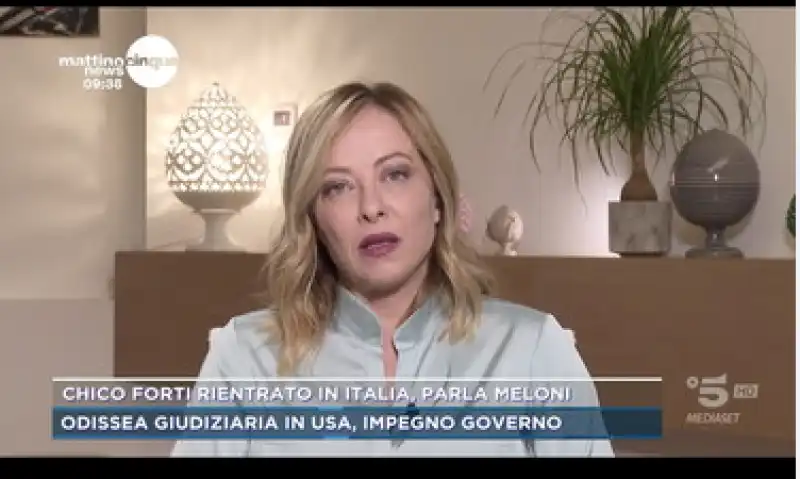 giorgia meloni a mattino 5